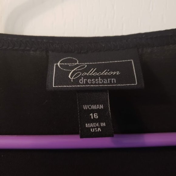 Beautiful Black & Sequins Short Sleeve - Picture 4 of 4